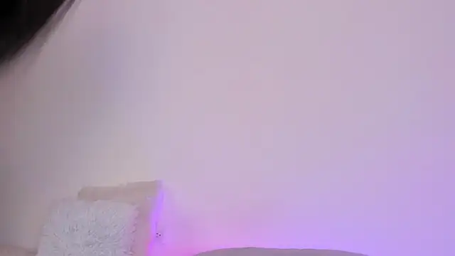 Snapshot of Sophie_Duarte chatting on 04/16/26, 03:07 Sophie Duarte online show from 04/16/26, 03:07