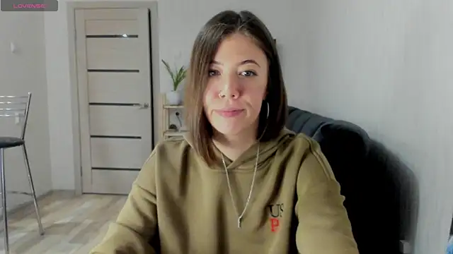 twinkle rosie online show from 10/24/25, 04:39