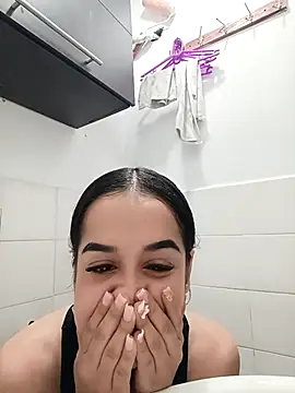 BabyCaramel18 online show from 10/30/25, 11:23