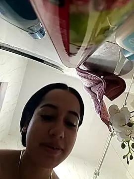 BabyCaramel18 online show from 10/29/25, 12:48