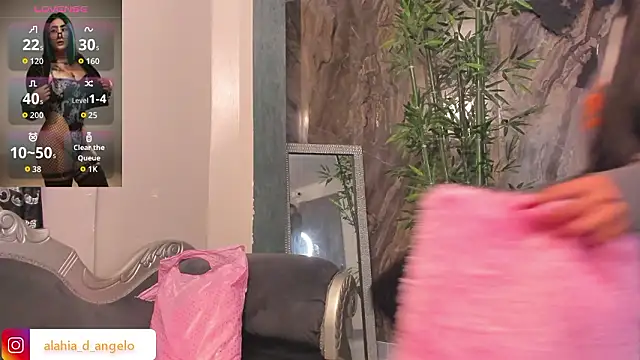 sydney miller  online show from 02/06/26, 11:12