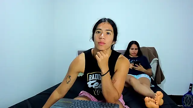 AshleyDeLuca  online show from 01/11/26, 06:15