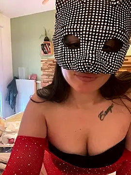  isadora online show from 12/22/25, 09:31