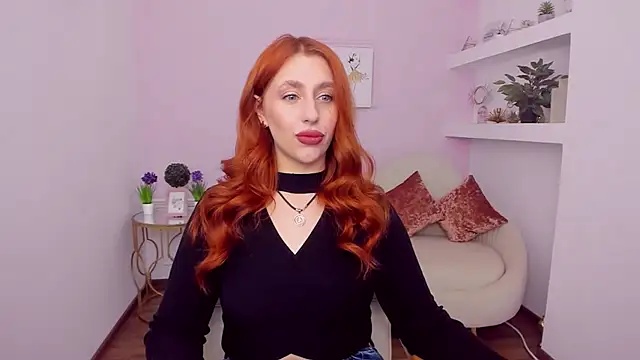 Snapshot of ZoeBurton chatting on 02/17/26, 01:52 ZoeBurton online show from 02/17/26, 01:52