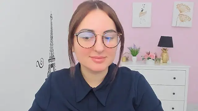 NoraSimons online show from 03/11/26, 05:23