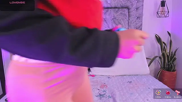 Amatista desire online show from 12/18/25, 12:31