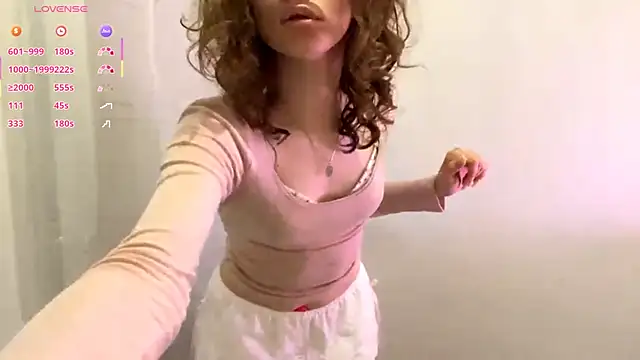 Kira Sanders online show from 11/21/25, 04:50