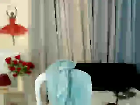 Snapshot of KeraMitenaa chatting on 11/13/25, 05:33 KeraMitenaa online show from 11/13/25, 05:33