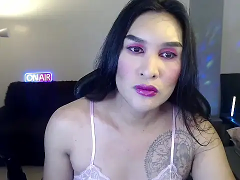 KeraMitenaa online show from 05/12/26, 09:37