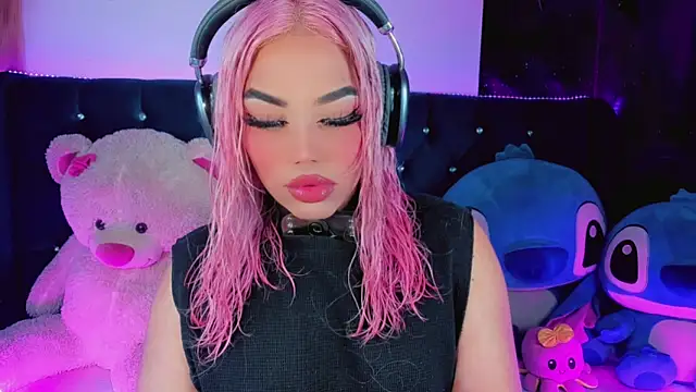 Alannys xHotx online show from 04/23/26, 09:49