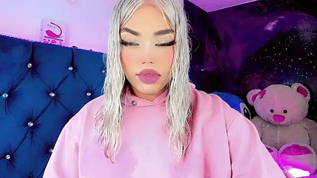 Alannys xHotx online show from 03/10/26, 08:46