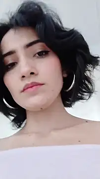 chloehanna online show from 11/06/25, 05:28