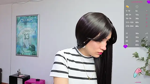 chloehanna online show from 06/10/26, 01:12