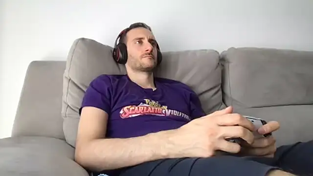 LukaShyGuy online show from 05/26/26, 08:56