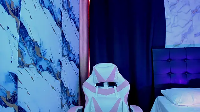 Scarlet DLuce online show from 02/25/26, 08:58