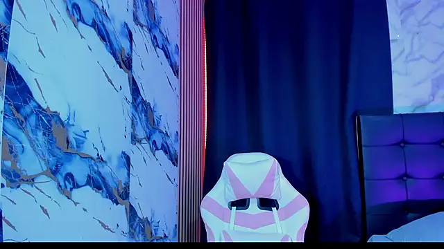 Scarlet DLuce online show from 02/05/26, 08:54