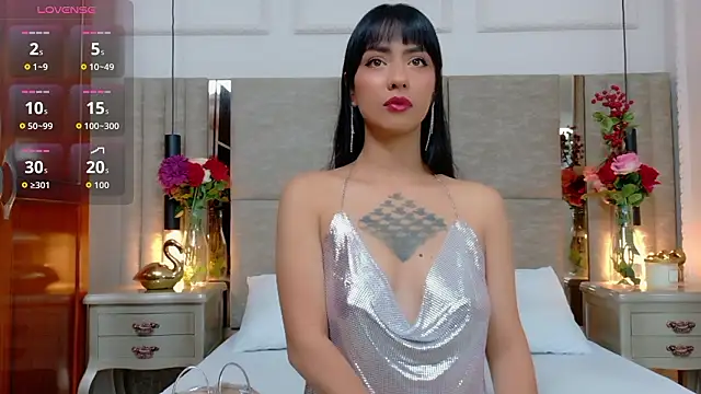 Penelope-Cross online show from 02/25/26, 01:55