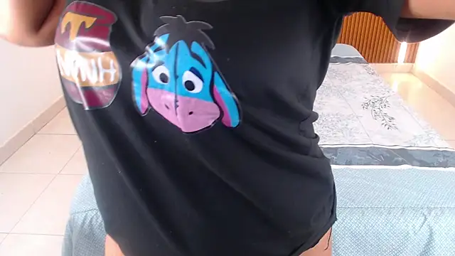 rosselyn  online show from 03/17/26, 12:19