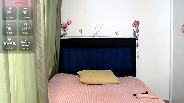 Snapshot of BRYXS1 chatting on 02/07/26, 07:44 BRYXS1 online show from 02/07/26, 07:44