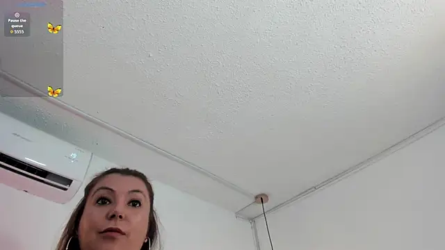 Snapshot of samantaawolf chatting on 03/02/26, 09:00 samantaawolf online show from 03/02/26, 09:00