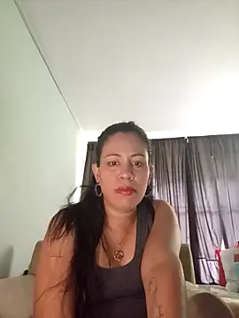 LeilaTaylor online show from 02/22/26, 06:42