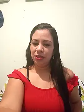 LeilaTaylor online show from 11/22/25, 01:32