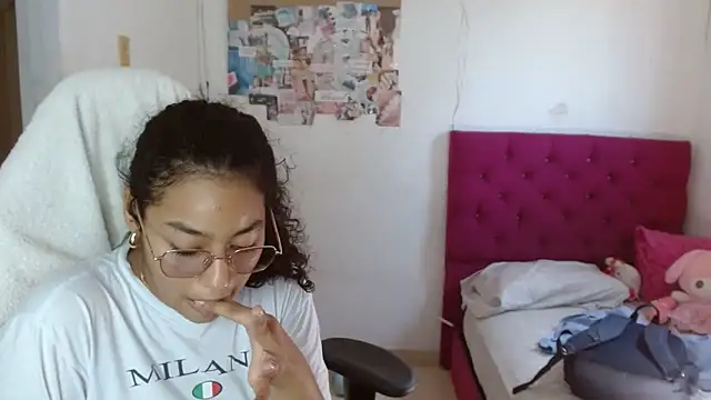 emily stars1 online show from 03/27/26, 07:37