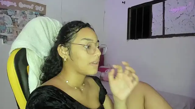 emily stars1 online show from 04/07/26, 01:29