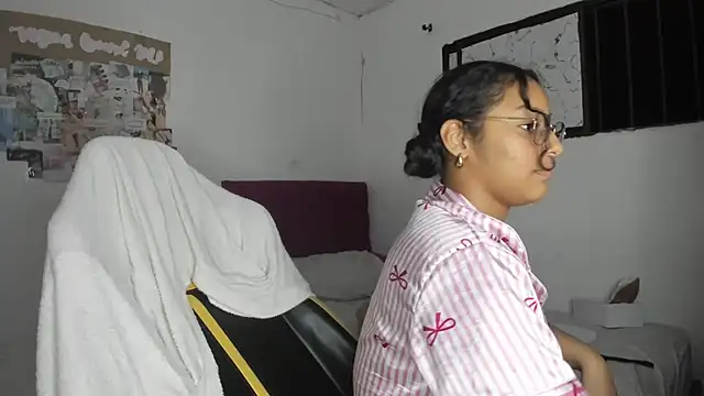 emily stars1 online show from 03/17/26, 07:33