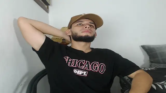 Maxcole 07 online show from 11/06/25, 12:14