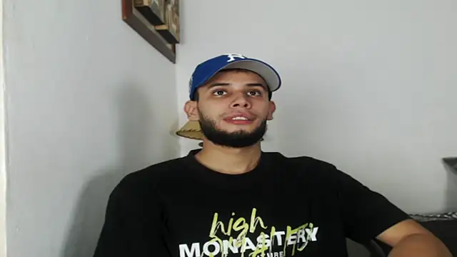 Maxcole 07 online show from 11/06/25, 11:31