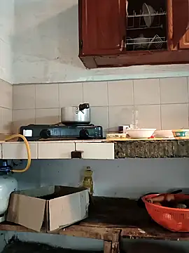 Catalina Bairon online show from 11/06/25, 06:12