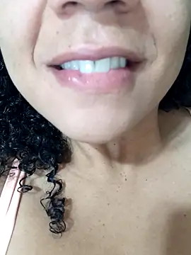 Snapshot of Bruninhadeusa chatting on 02/08/26, 03:10 Bruninhadeusa online show from 02/08/26, 03:10