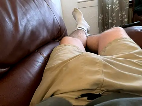 irnbru77 online show from 12/04/25, 02:38