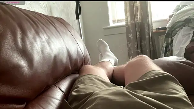 irnbru77 online show from 05/05/26, 06:05