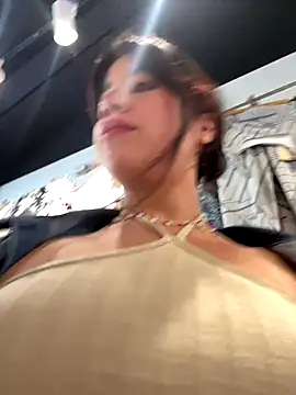 LisaMartinez34 online show from 12/04/25, 06:51