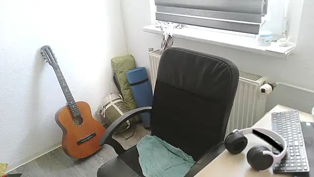 StephPra94 online show from 07/02/26, 10:32