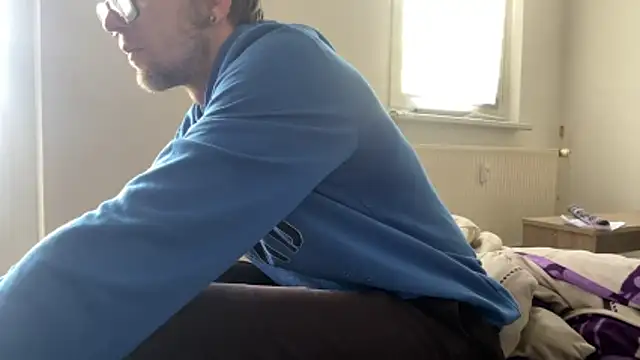 StephPra94 online show from 05/11/26, 12:28