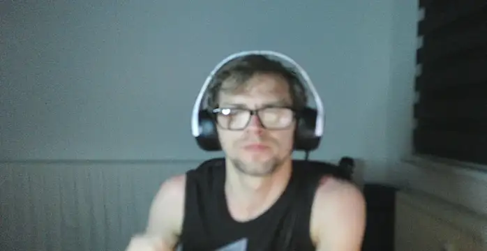 StephPra94 online show from 05/27/26, 12:20