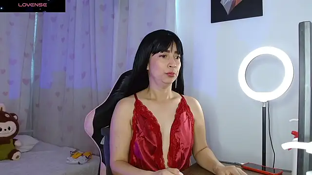 Snapshot of antonella_ed chatting on 07/10/26, 05:24 antonella ed online show from 07/10/26, 05:24