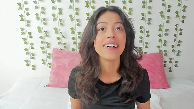 emily jonessxx online show from 02/02/26, 06:29