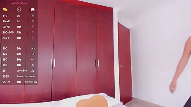  Anastasia 28 online show from 12/17/25, 07:08