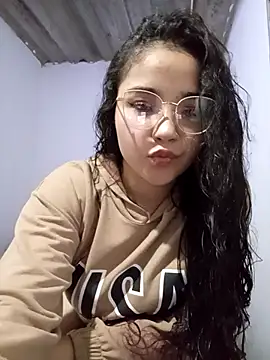 cami 3008 online show from 11/08/25, 06:22