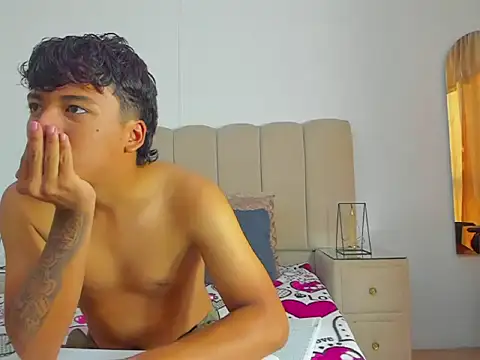 LiamANDJordan online show from 11/12/25, 09:40