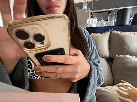 Snapshot of nathalia_Silva chatting on 02/03/26, 05:40 nathalia Silva online show from 02/03/26, 05:40