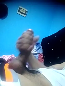 Scorpion05  online show from 12/05/25, 07:07