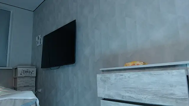 little paw  online show from 04/03/26, 08:37