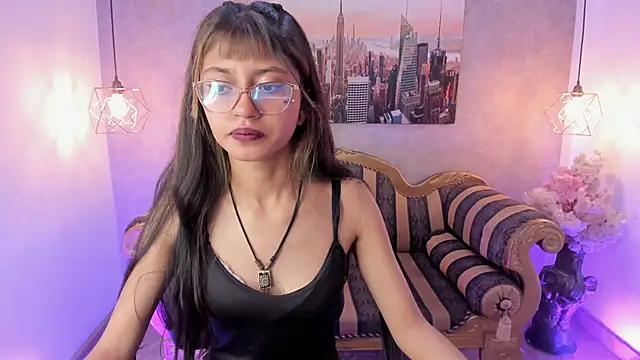 Snapshot of Noa_clk chatting on 10/23/25, 03:27 Noa clk online show from 10/23/25, 03:27