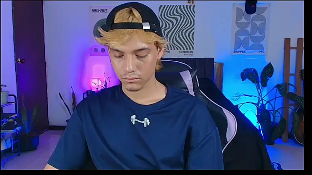 Snapshot of Habel__moretti chatting on 02/17/26, 06:05 Habel moretti online show from 02/17/26, 06:05