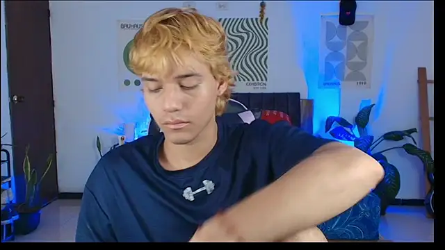 Snapshot of Habel__moretti chatting on 02/10/26, 05:56 Habel moretti online show from 02/10/26, 05:56